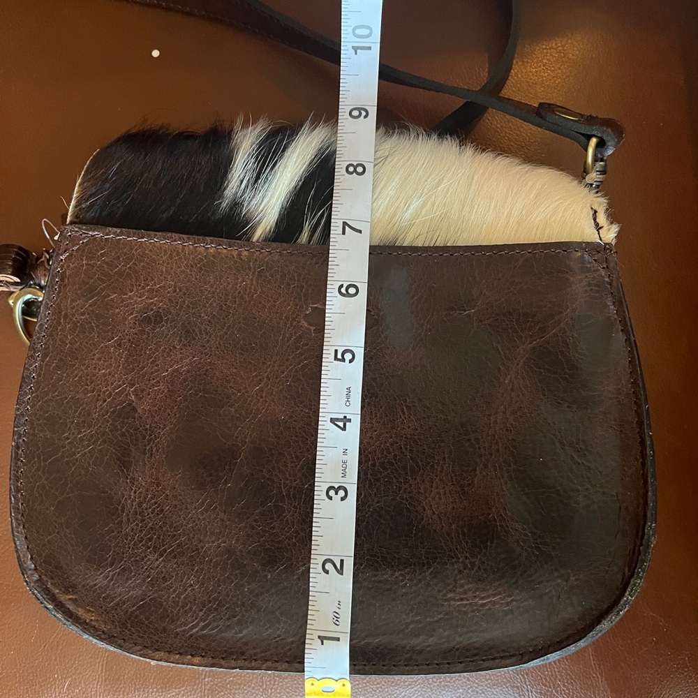 Patricia Nash crossbody. Two-Tone Fur Crossbody Bag. - Picture 5 of 7
